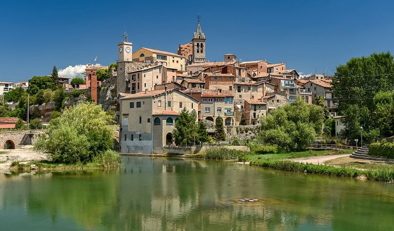 Mesas a Medida en Gironella